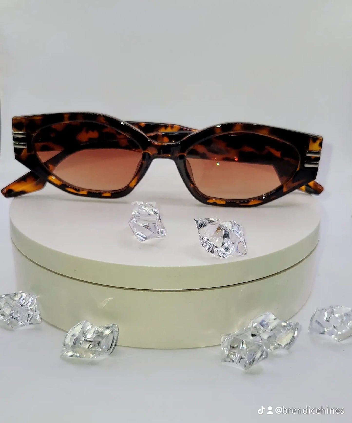 Slim Cat eye Sunglasses